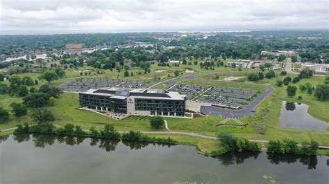 Oshkosh Defense sent a big contract to the non-union South — will it keep future jobs in Wisconsin?