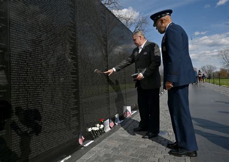 DAF senior leaders pay respects at Vietnam Veterans Memorial > Air Force > Article Display