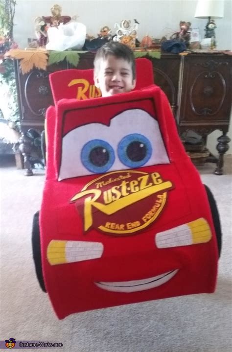 Lightning McQueen Costume - Photo 2/7