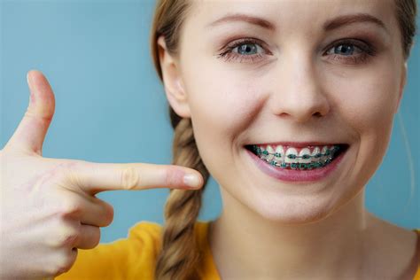 10 Tips for Braces Pain Relief - Lasley Orthodontics