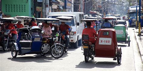 Fintech Unlocks Financing Opportunities for Filipino Tricycle Drivers | Development Asia