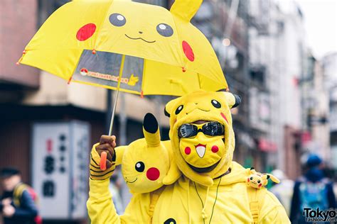 Pikachu Street Style in Harajuku w/ Pickachu Mask, Furry Hat, Hoodie ...