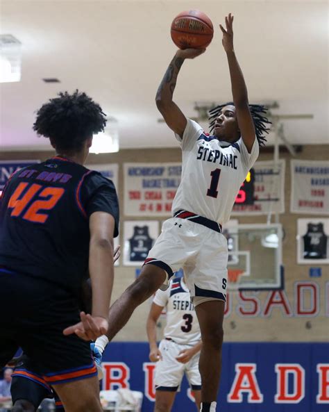 Boys basketball: Boogie Fland has a career night, leads Stepinac to an ...