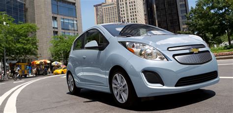 Chevy Spark EV: The Faster, All Electric Spark - Motor Review