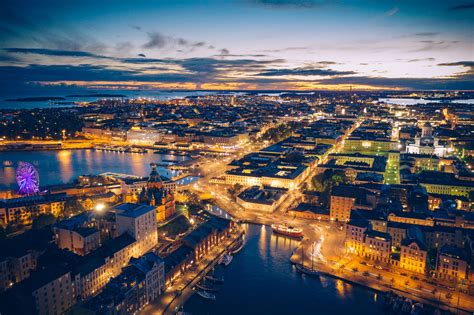 Nightlife in Helsinki: Best Bars, Clubs, & More