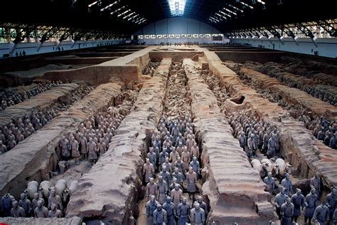 History of China's Terra-Cotta Warriors in Emperor Qin's Tomb