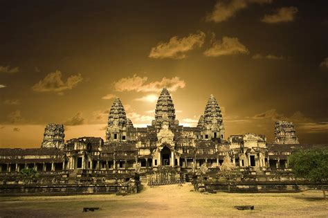 5-five-5: Angkor Wat (Siem Reap - Cambodia)