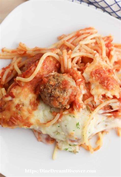 Spaghetti and Meatball Casserole | DINE DREAM DISCOVER