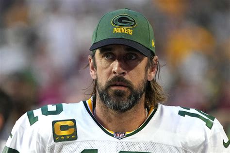 Health care company cuts ties with Aaron Rodgers after COVID-19 vaccine ...