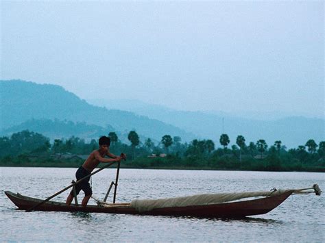 Maphead: Ken Jennings on Cambodia's Tonle Sap River - Condé Nast Traveler