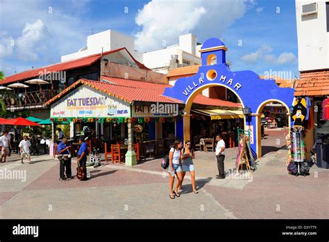 Shopping Area Cozumel Mexico Cruise Ship Port Stock Photo - Alamy