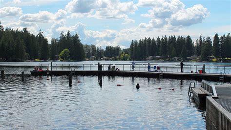 Pine Lake Park | Sammamish waterfront park with fields | City of Sammamish