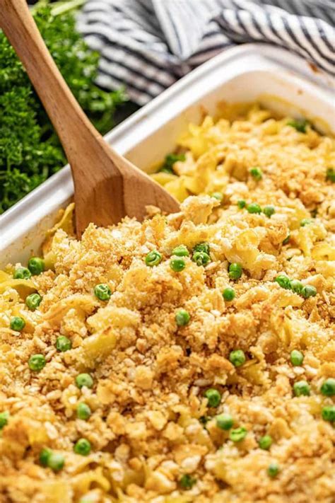 Best Cheesy Chicken Casserole - Easy Recipe Chef