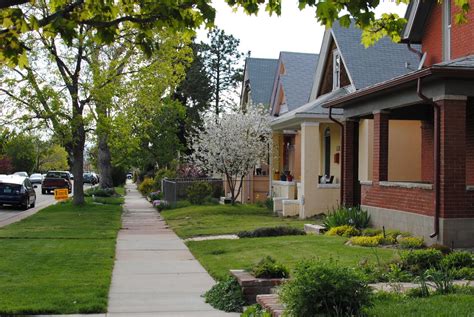 The Best Suburbs in Denver (A 2023 Guide) - Bellhop