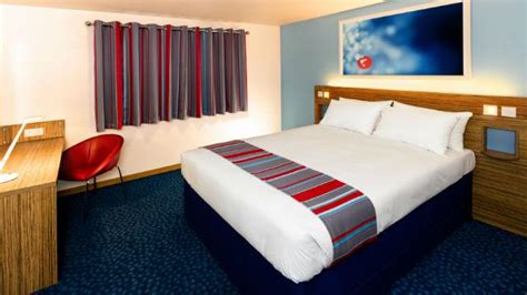 Travelodge London Kingston Upon Thames Central Hotel