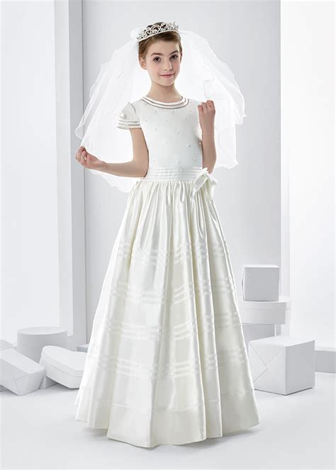 The Flower Duet: Elegant First Communion Dresses feat. MariaCommunion