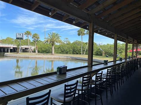 Waterfront Dining in Englewood, Fl | Restaurants on the Water in Englewood