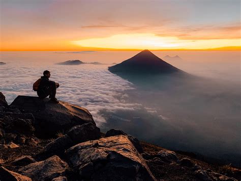 Beklim de Acatenango vulkaan, must-do hike in Guatemala - The Orange ...