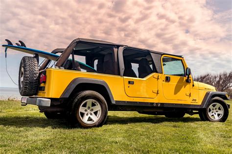 Your Eyes Aren't Deceiving You, This Is A 3-Row Jeep Wrangler TJ Limousine | Carscoops