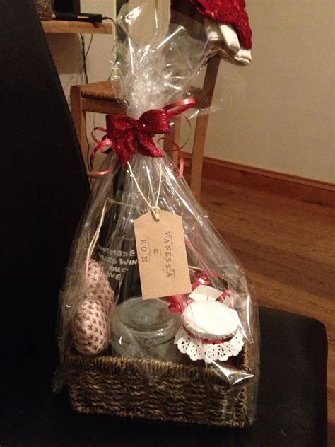 Homemade Hampers Christmas Ideas | Christmas Dinner