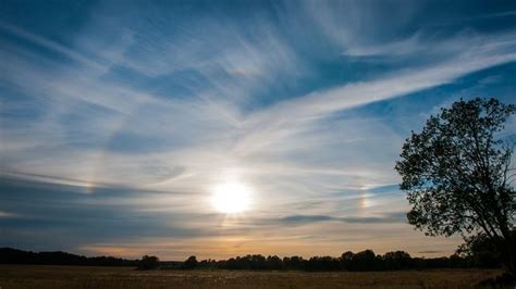 Click to enlarge image | Cirrostratus clouds, Clouds, High clouds