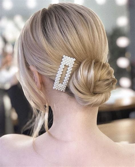 Pin by Cynthia Banh on Barrette Hairstyles | Braided bun hairstyles ...