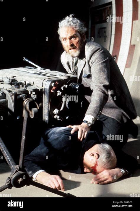 ANDREW KEIR, QUATERMASS AND THE PIT, 1967 Stock Photo - Alamy