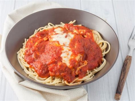 Chicken Parmesan with Quick Marinara Sauce Recipe | CDKitchen.com