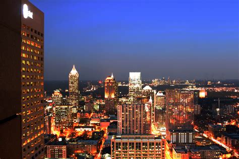 File:Atlanta midtown night.jpg - Wikipedia