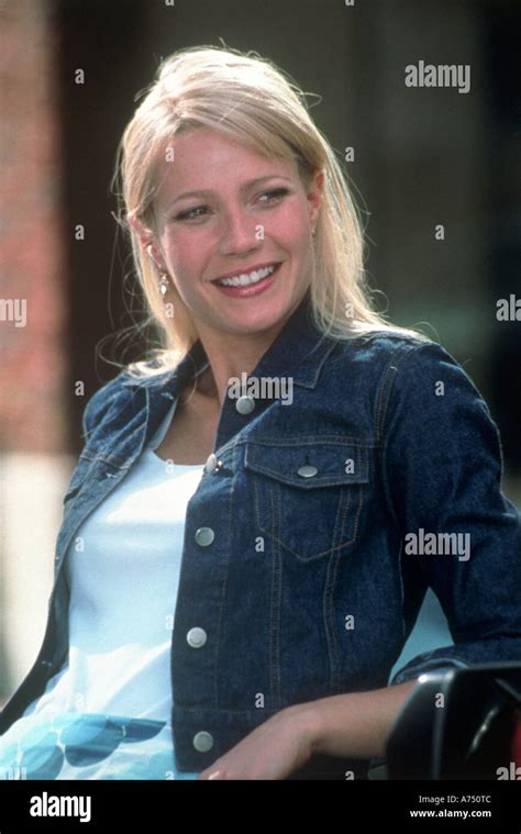 SHALLOW HAL 2001 TCF film with Gwyneth Paltrow as Rosemary Stock Photo - Alamy