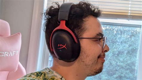 HyperX Cloud III Wireless review: The best gaming headset cuts its cord