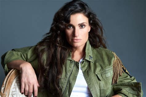 Broadway icon Idina Menzel marries singer Aaron Lohr #IdinaMenzel # ...