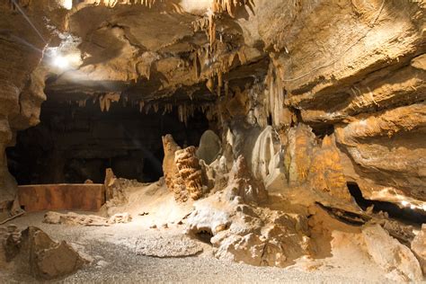 The Cullinan Family: Seneca Caverns - West Virginia Day 2