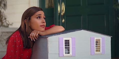 How Ariana Grande’s “thank u, next” Video Became a Rom-Com Supercut ...