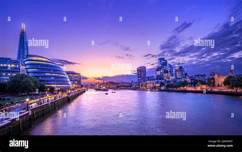 the skyline of london at night Stock Photo - Alamy