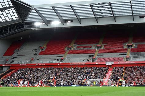 Liverpool's Anfield Road stand upper tier to remain closed until 2024 | Flashscore.com