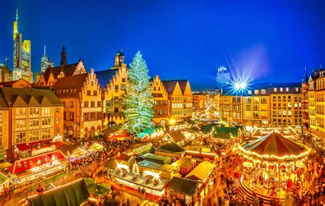 Magical & Beautiful Christmas Markets in Europe