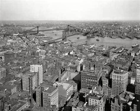 Brooklyn Historical Photos: New York and the East River circa 1910.