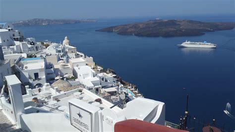 Santorini Cruise Port Information - all you need to know! - Paul and Carole : Paul & Carole Love ...