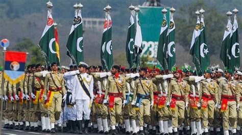 Pakistan Day: Armed Forces Showcase Military Power At Majestic Parade ...