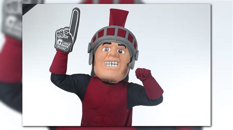 PHOTOS | Meet UA-Little Rock's new mascot, Maximus! | thv11.com