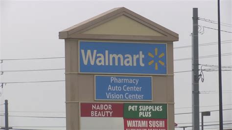 'Rodent activity' at Pendleton Pike Walmart prompts suspension | wthr.com