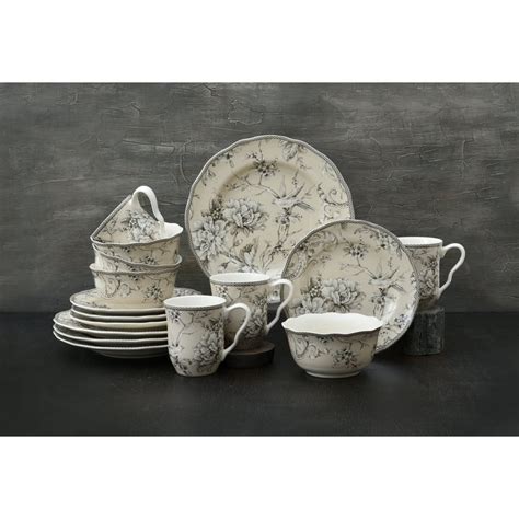 222 Fifth Adelaide Antique White 16 Piece Dinnerware Set - Walmart.com - Walmart.com