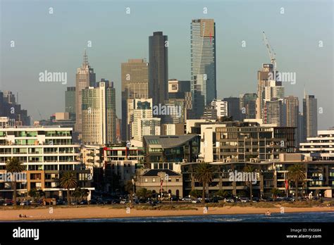 Melbourne's CBD and city skyline from Station Pier in Port Melbourne ...