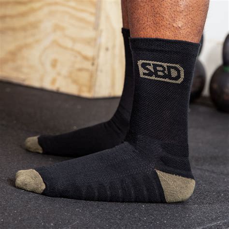 Endure Black Sports Socks - SBD USA