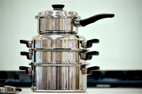 Which Cookware Is Safe For Your Family? Ceramic VS Nonstick VS Stainless Steel Cookware ...