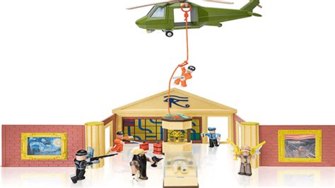 Role Play at Home with the Roblox Jailbreak: Museum Heist Feature Playset | The Toy Insider