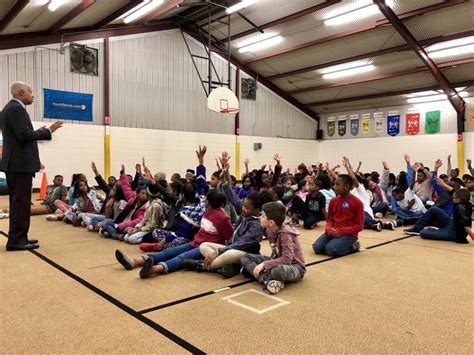 Rep. Johnson attends Career Day at Flat Shoals Elementary | Local News | rockdalenewtoncitizen.com