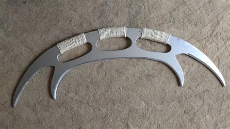 Klingon Bat'leth replica by thefirstfleet on DeviantArt