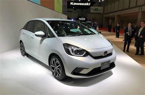 New hybrid-only Honda Jazz unveiled | Autocar